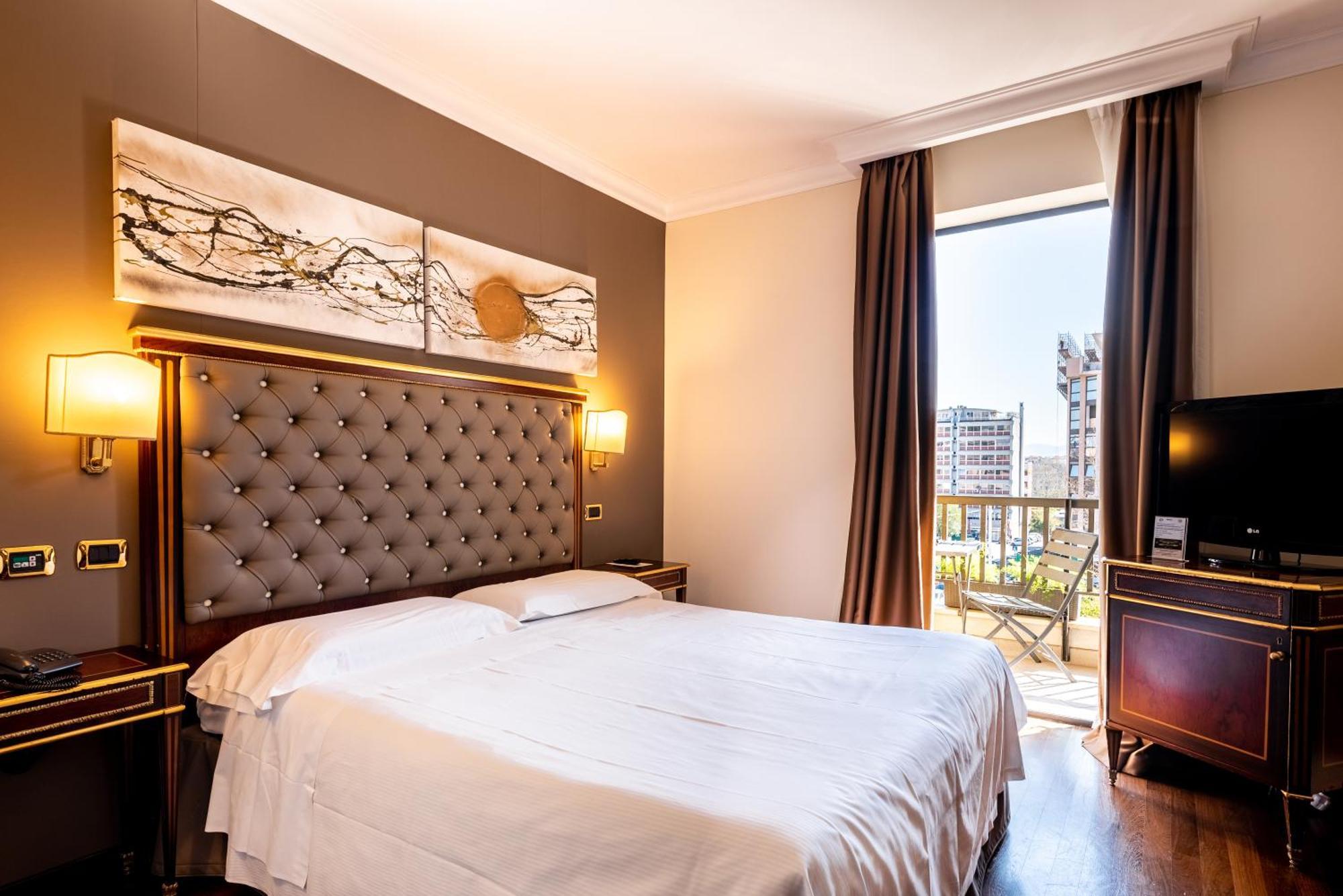 Classic Double Room